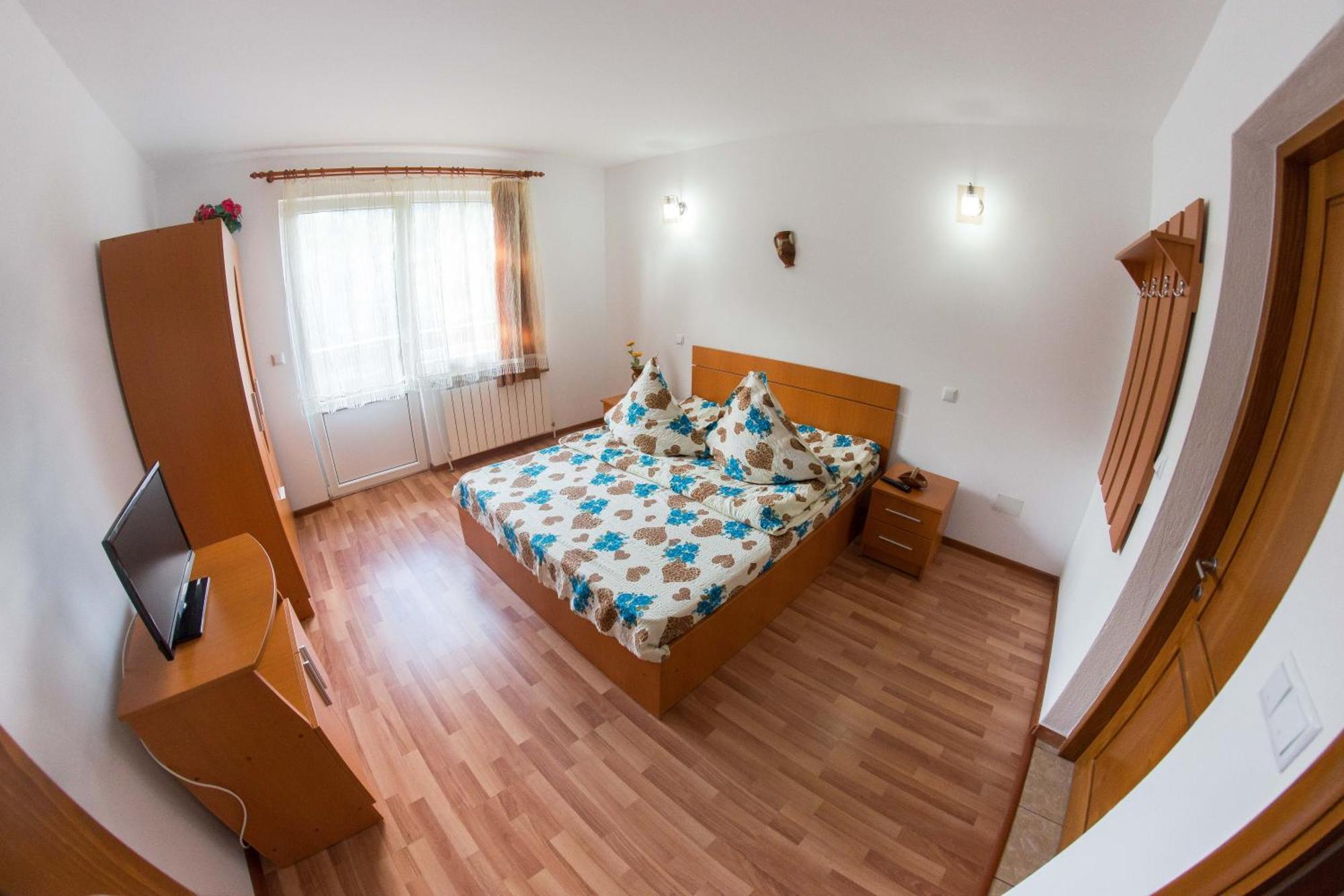 Casa Andreea Otel Sucevita Oda fotoğraf