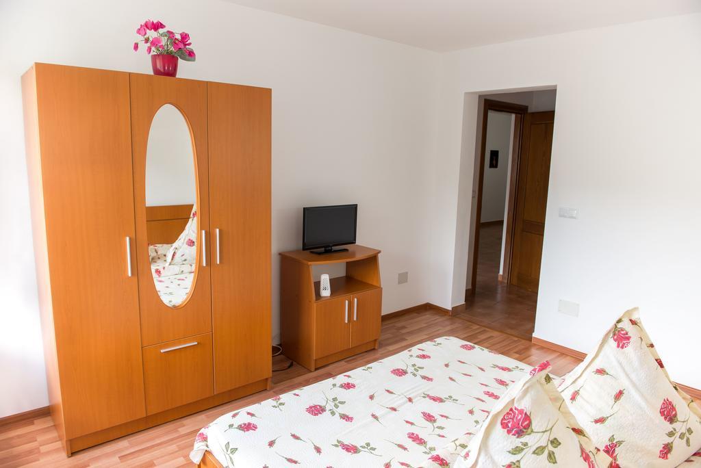 Casa Andreea Otel Sucevita Dış mekan fotoğraf