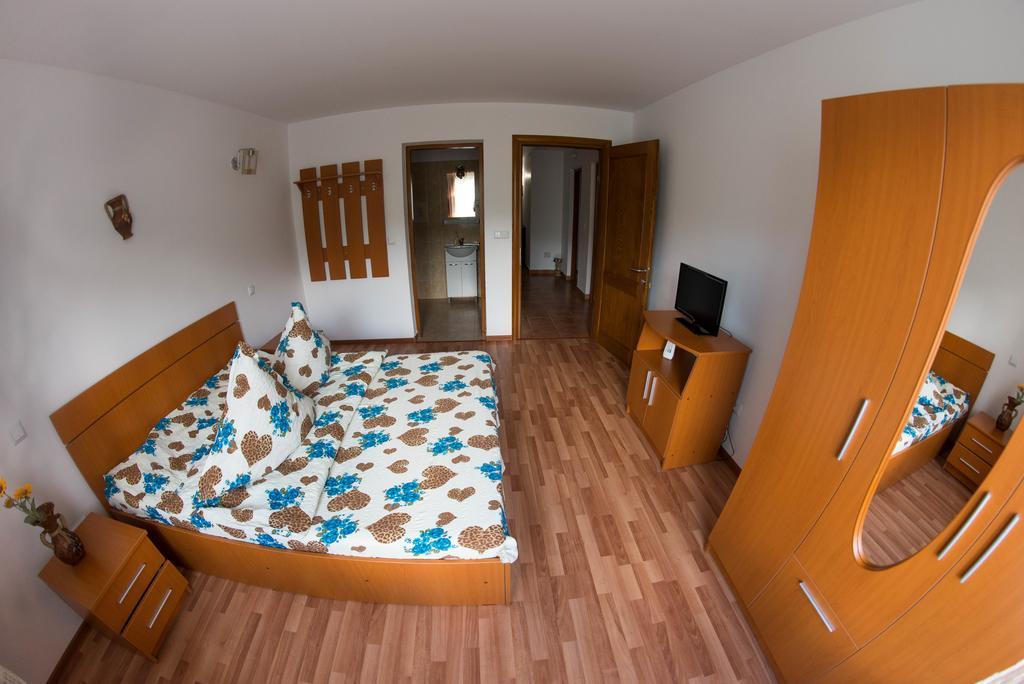 Casa Andreea Otel Sucevita Dış mekan fotoğraf