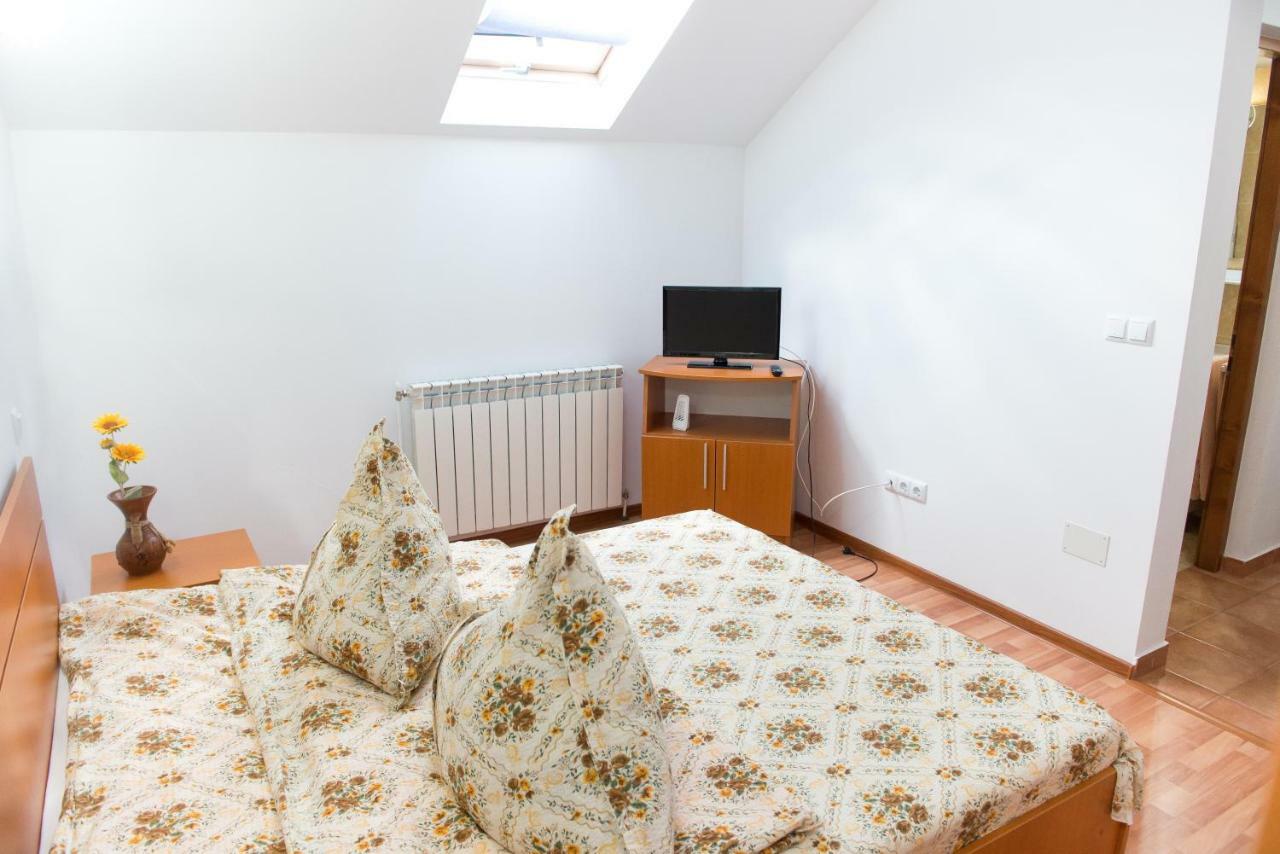 Casa Andreea Otel Sucevita Dış mekan fotoğraf