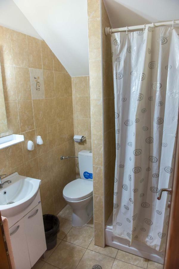 Casa Andreea Otel Sucevita Dış mekan fotoğraf